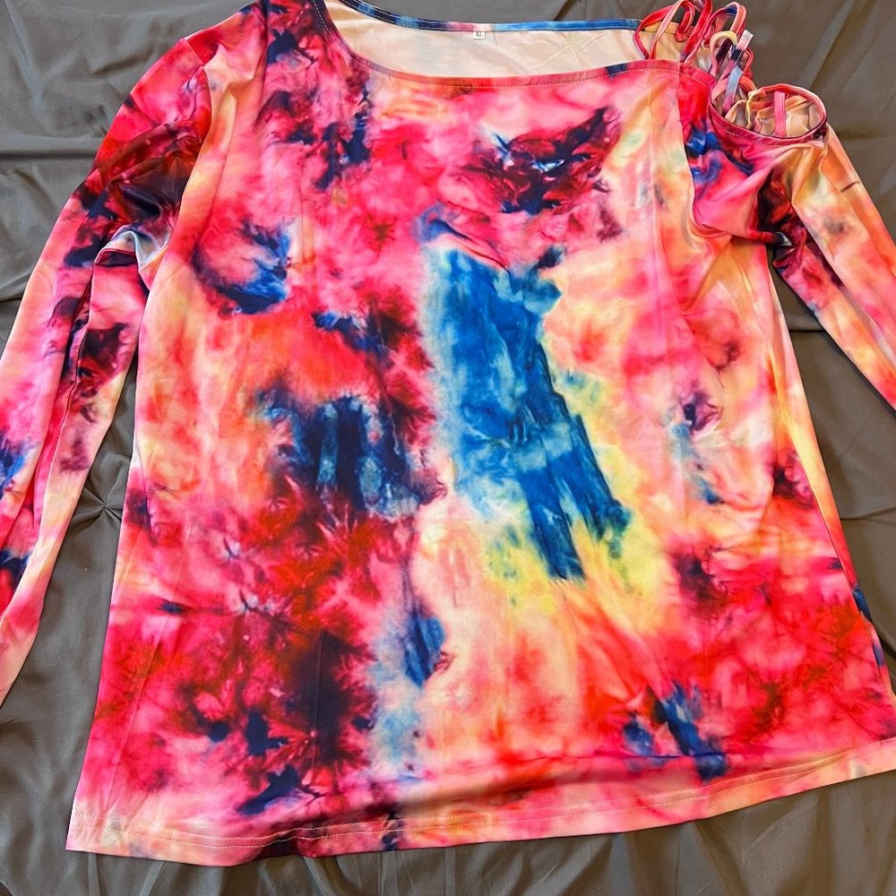 Long Sleeve XL Tie Dye Asymmetrical Top